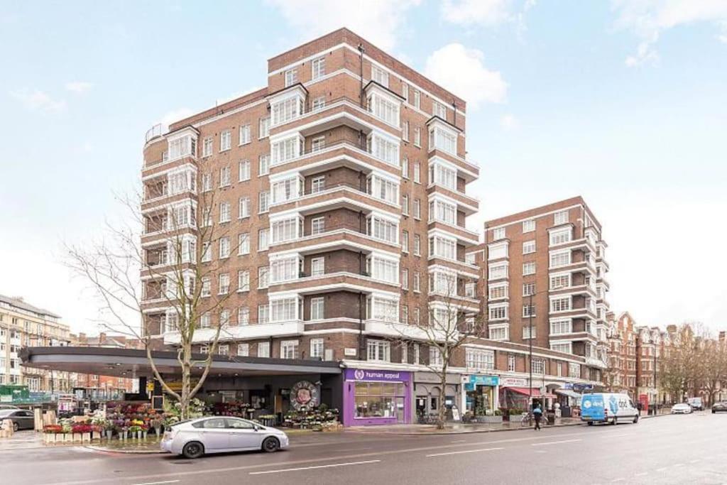 King-sized Studio, 6th floor + lift, Regent’s Park Londen Buitenkant foto